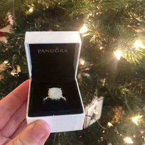 Pandora Mother of Pearl (discontinued)